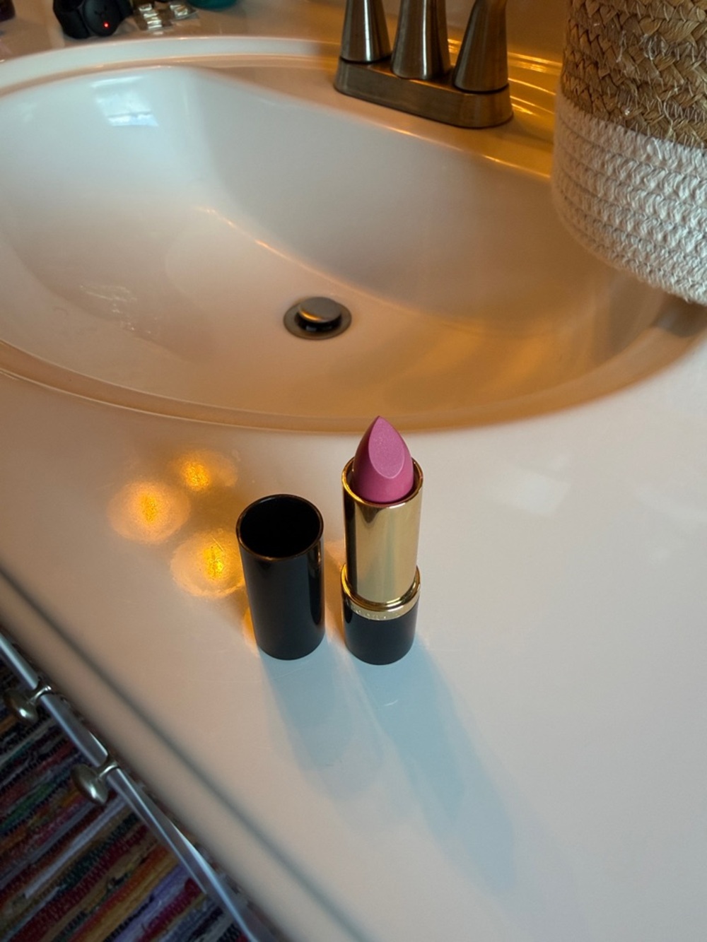 Elizabeth Arden Ceramide Ultra Lipstick Peony 20 lip stick black tube discont. - Picture 2 of 6
